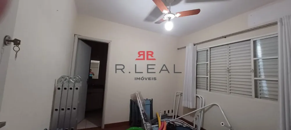 Casa, 3 quartos, 272 m² - Foto 2