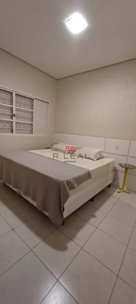 Casa, 3 quartos, 272 m² - Foto 3