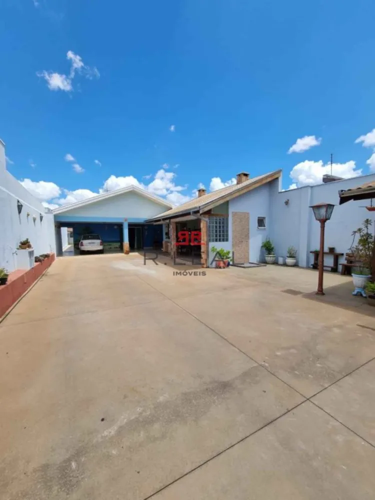 Casa, 3 quartos, 250 m² - Foto 2