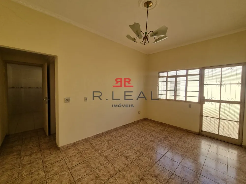 Casa, 4 quartos, 268 m² - Foto 4