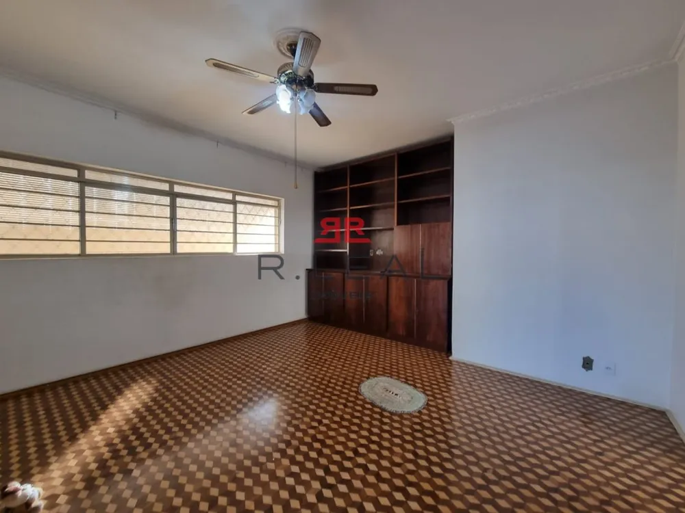 Casa, 4 quartos, 268 m² - Foto 1