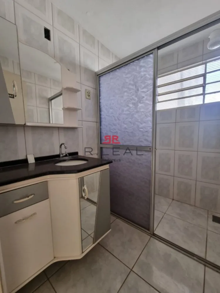Casa, 4 quartos, 268 m² - Foto 2