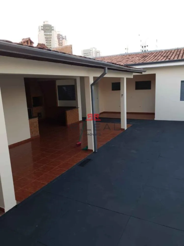 Casa, 6 quartos, 215 m² - Foto 2