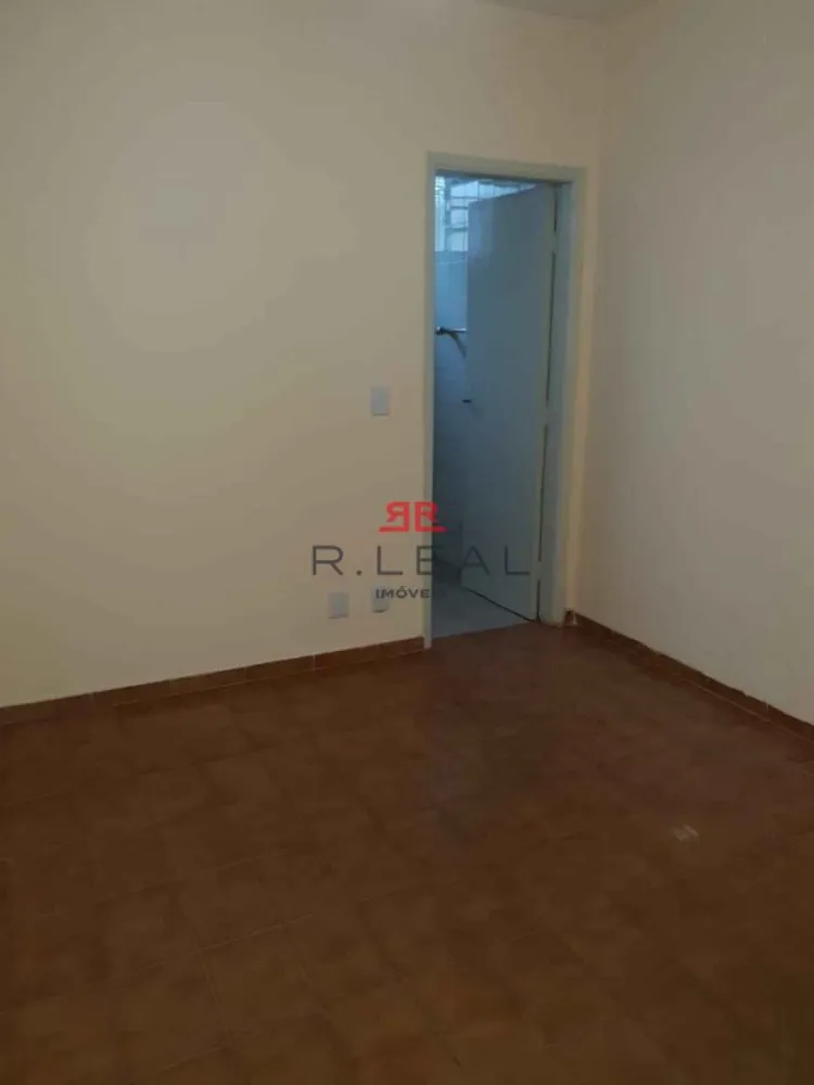 Casa, 6 quartos, 215 m² - Foto 6