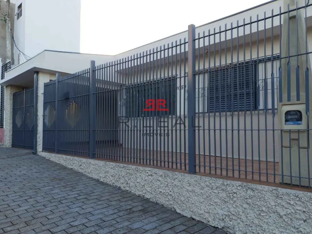 Casa, 6 quartos, 215 m² - Foto 1