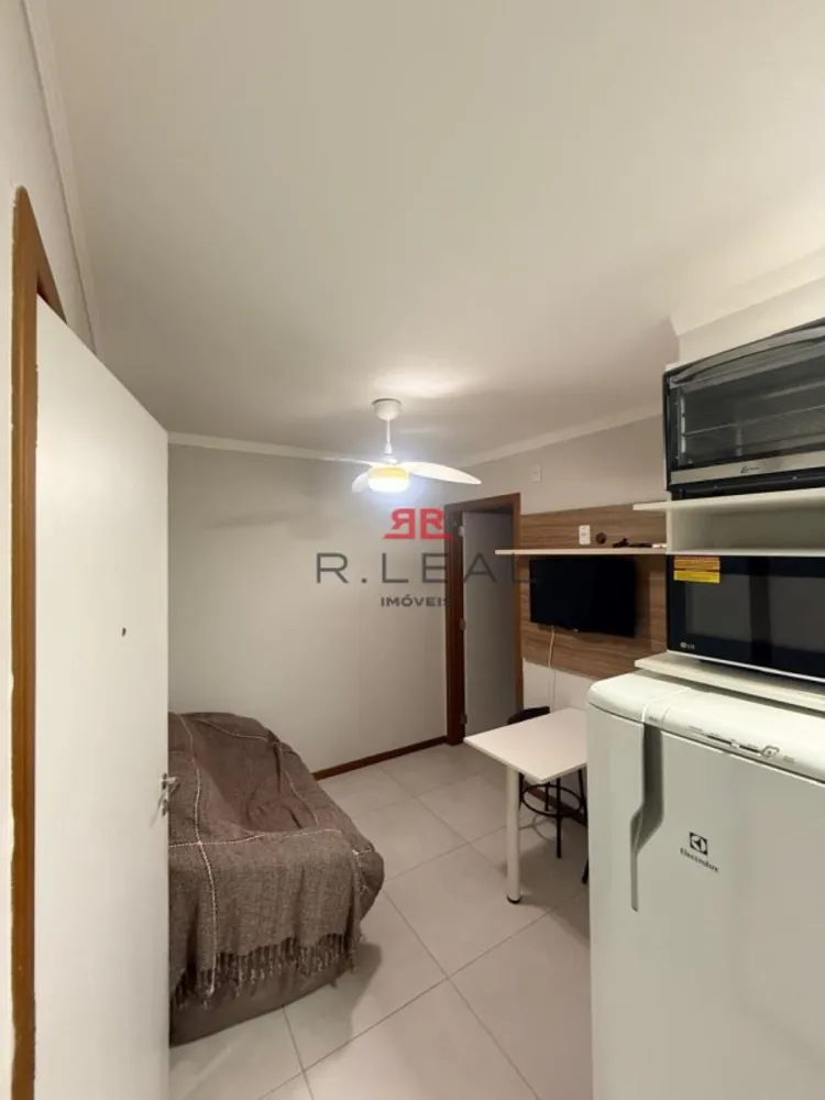 Apartamento, 1 quarto, 30 m² - Foto 2