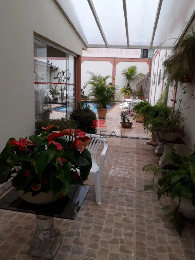 Casa, 3 quartos, 259 m² - Foto 11