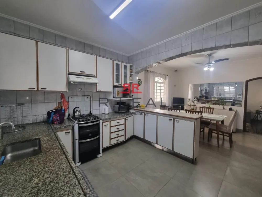 Casa, 3 quartos, 295 m² - Foto 11
