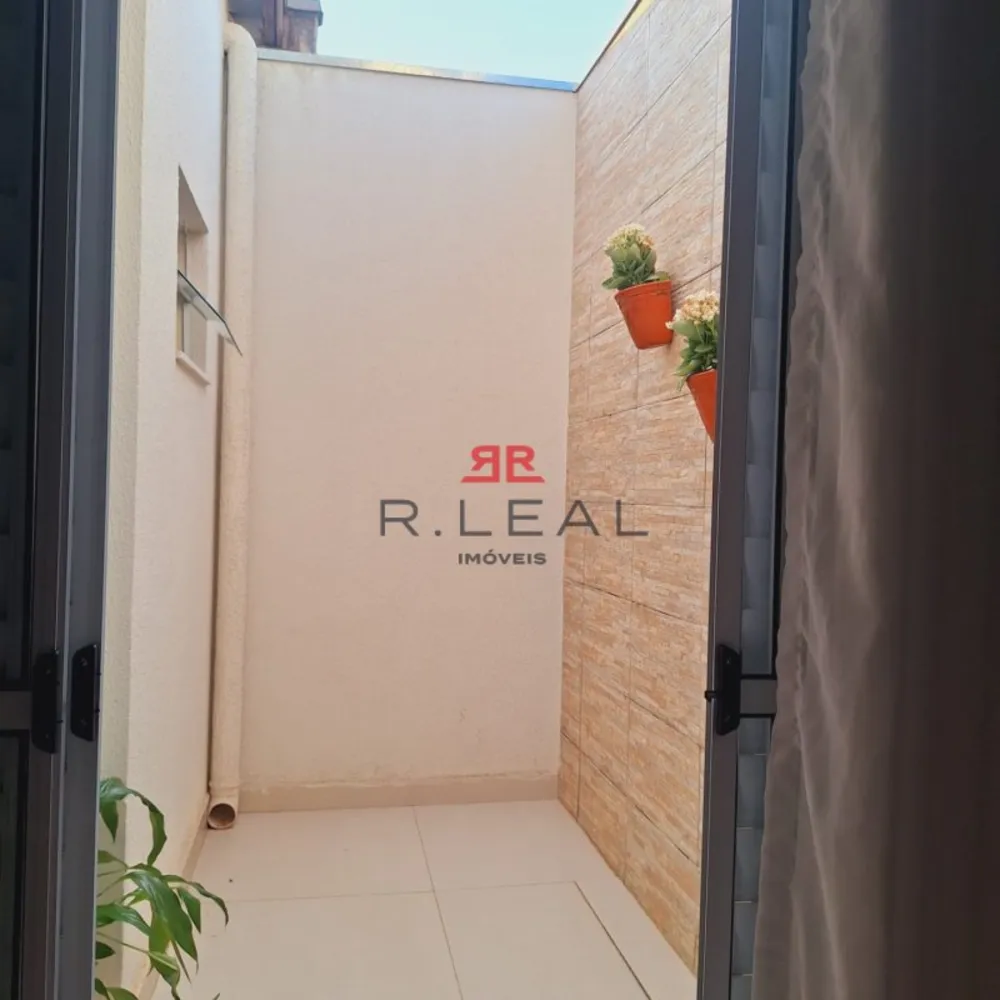 Casa, 3 quartos, 183 m² - Foto 1