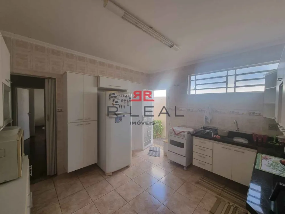 Casa, 3 quartos, 233 m² - Foto 9