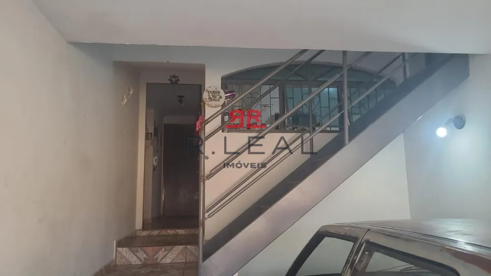 Casa, 5 quartos, 239 m² - Foto 1