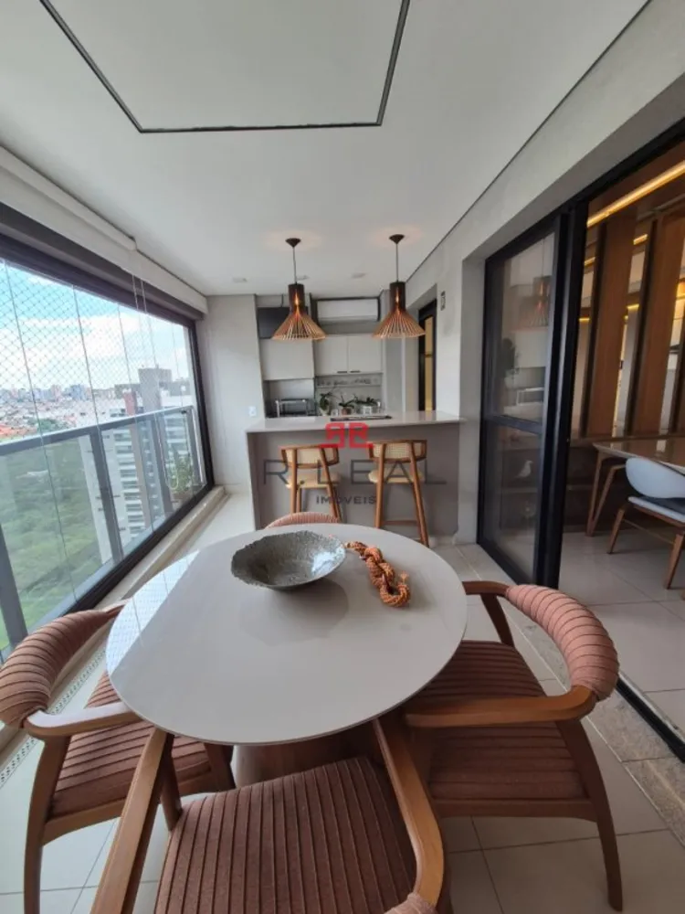Apartamento, 3 quartos, 134 m² - Foto 1