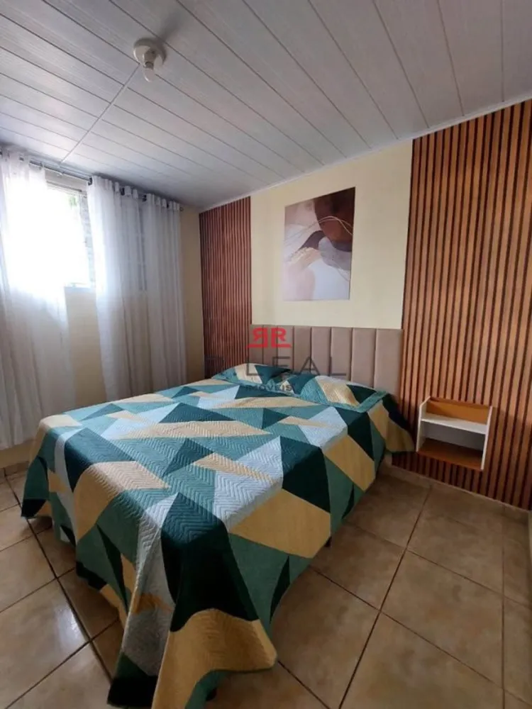 Casa, 4 quartos, 136 m² - Foto 2