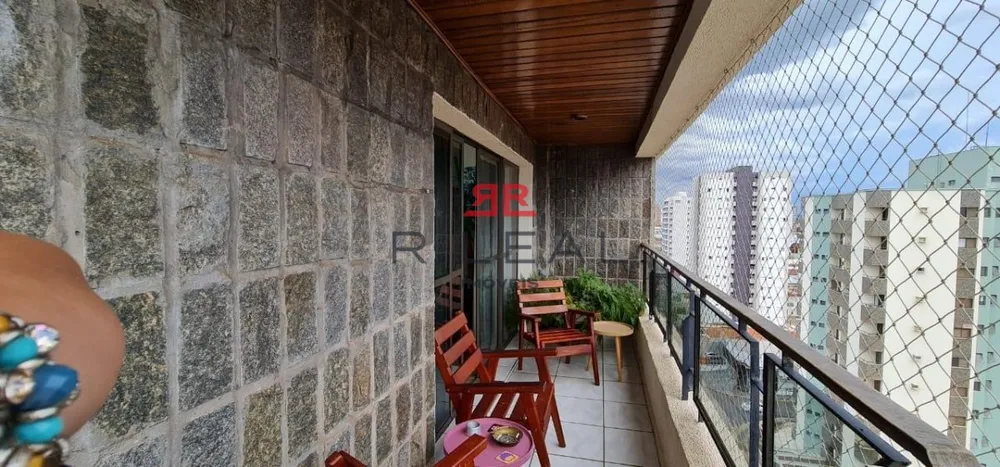 Apartamento, 3 quartos, 222 m² - Foto 2