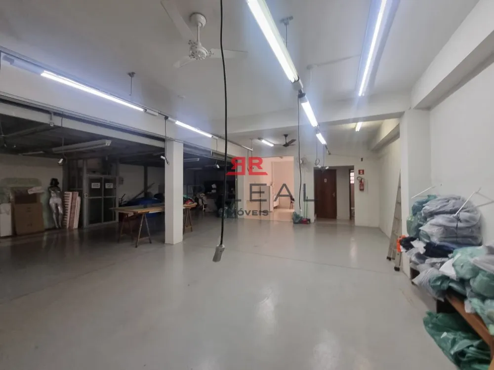 Depósito-Galpão, 466 m² - Foto 1