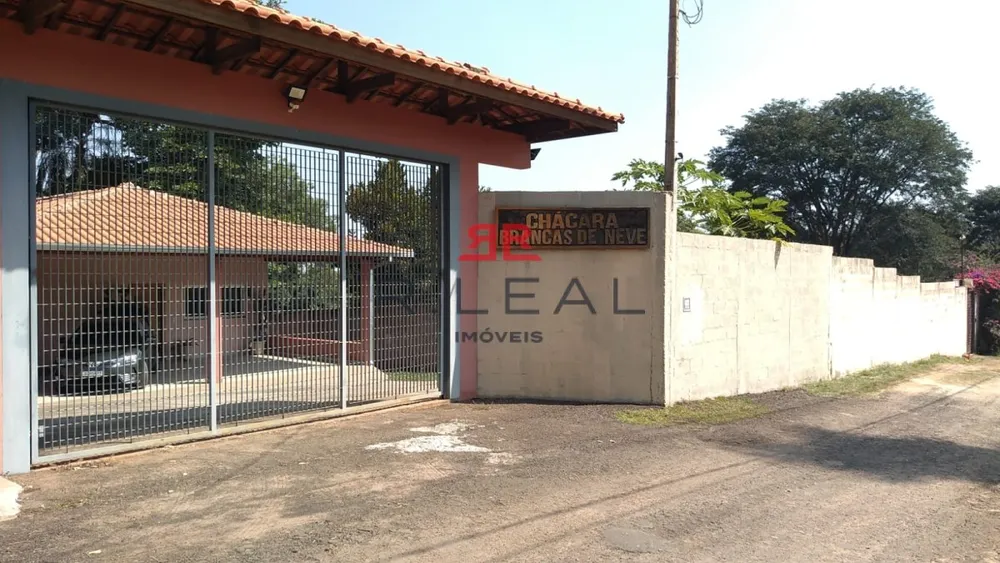 Chácara, 2 quartos, 2250 m² - Foto 5