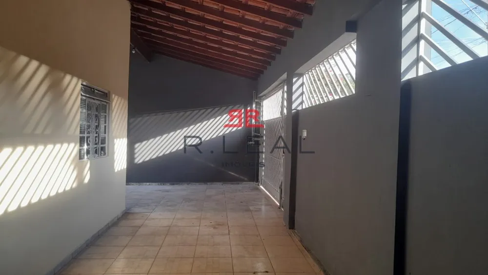 Casa, 3 quartos, 184 m² - Foto 2