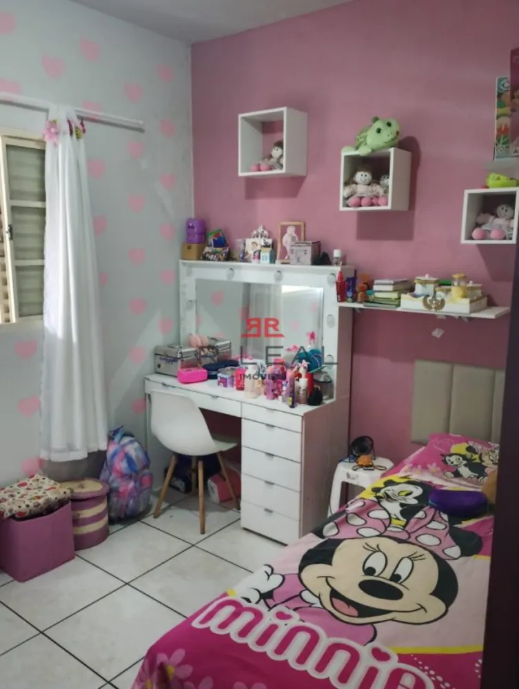 Casa, 3 quartos, 211 m² - Foto 3