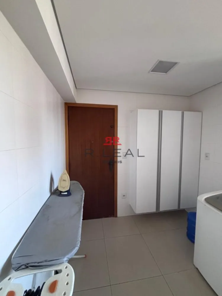 Apartamento, 3 quartos, 189 m² - Foto 12