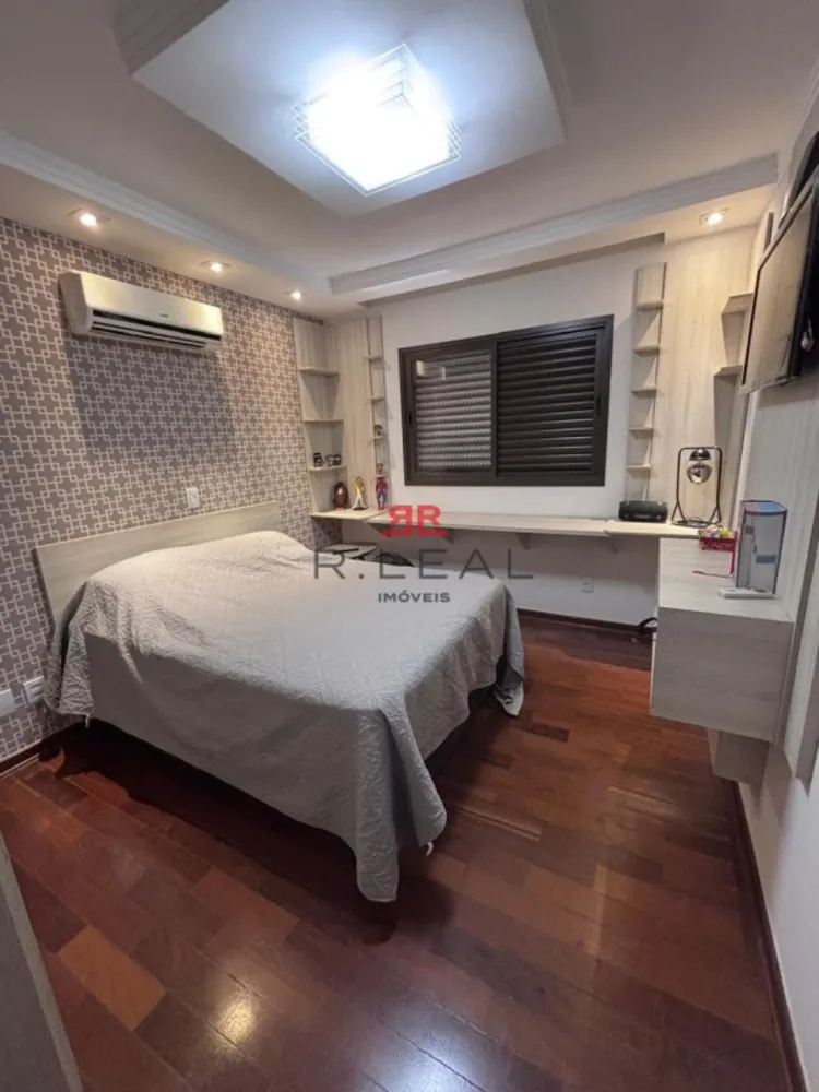Apartamento, 3 quartos, 189 m² - Foto 4