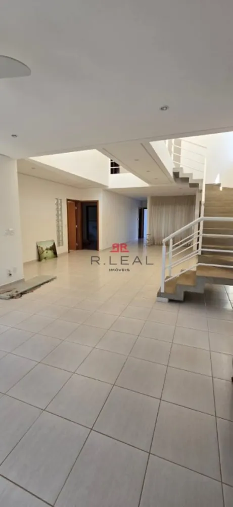Casa, 5 quartos, 360 m² - Foto 2