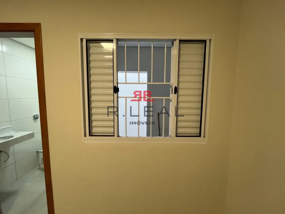Casa, 3 quartos, 142 m² - Foto 2