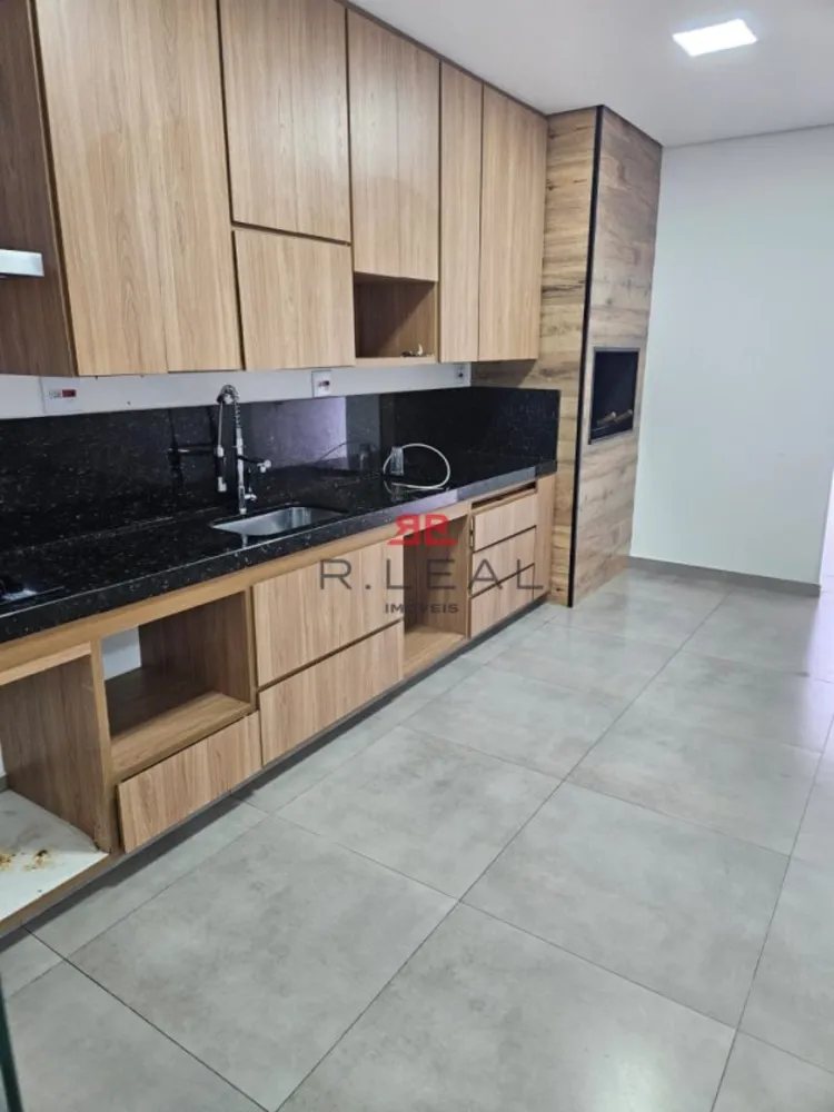 Casa, 3 quartos, 190 m² - Foto 6