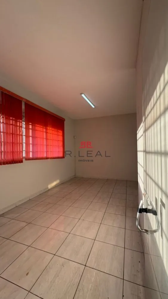 Casa, 3 quartos, 280 m² - Foto 2