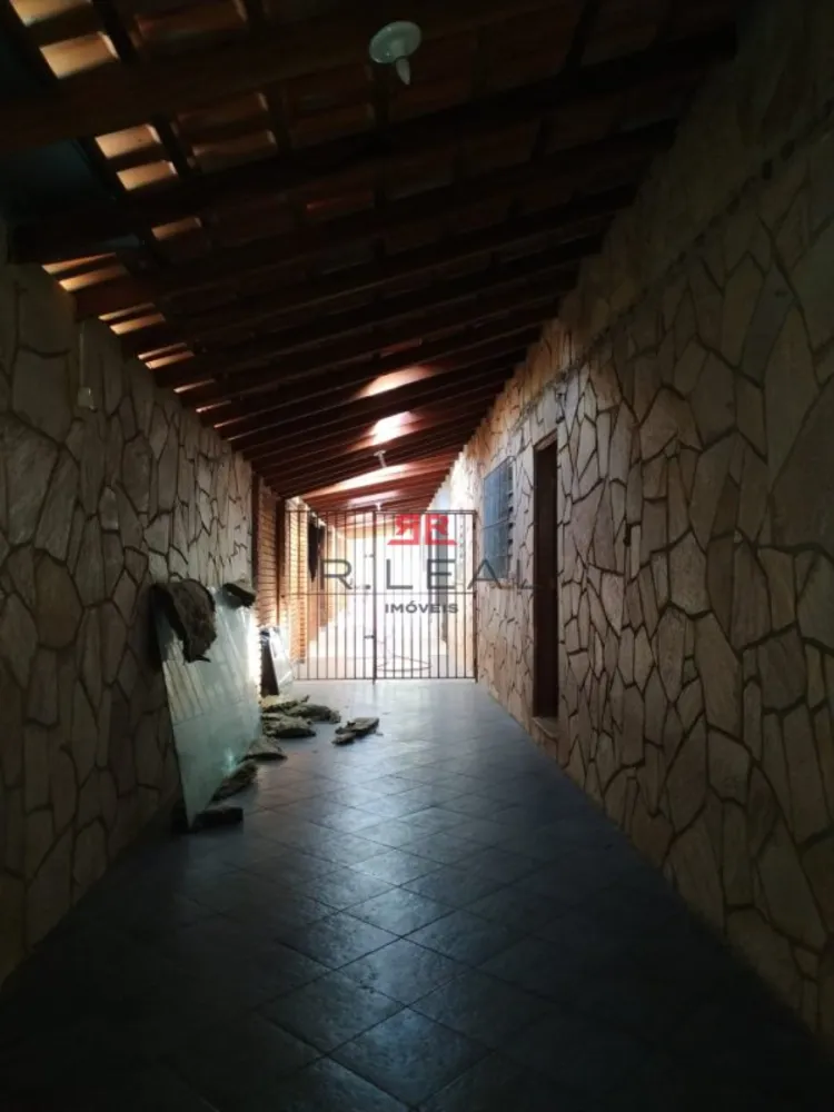 Casa, 4 quartos, 260 m² - Foto 10