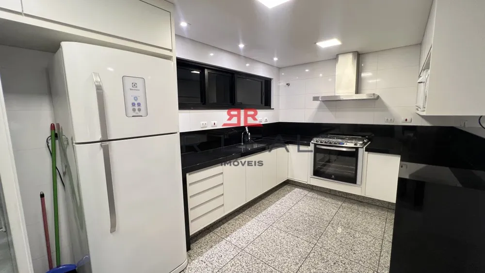Apartamento, 3 quartos, 220 m² - Foto 6
