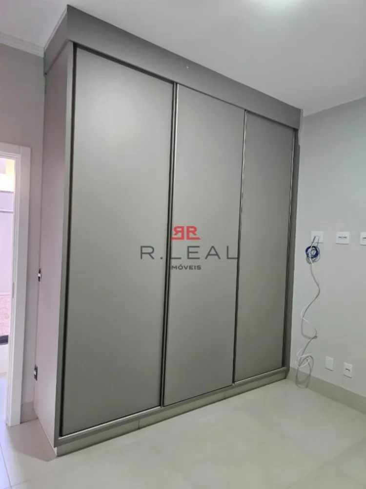 Casa, 3 quartos, 220 m² - Foto 4