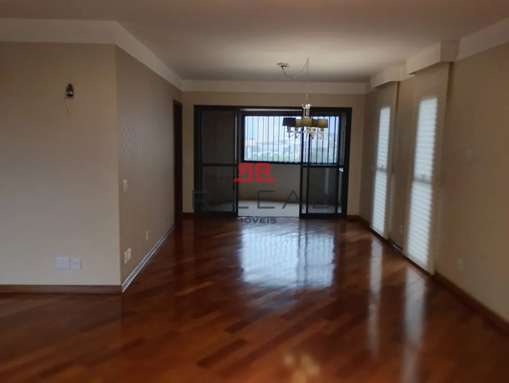 Apartamento, 4 quartos, 219 m² - Foto 1