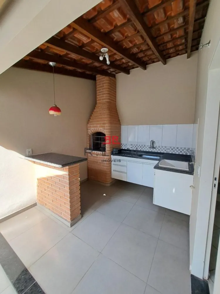 Casa, 3 quartos, 147 m² - Foto 2