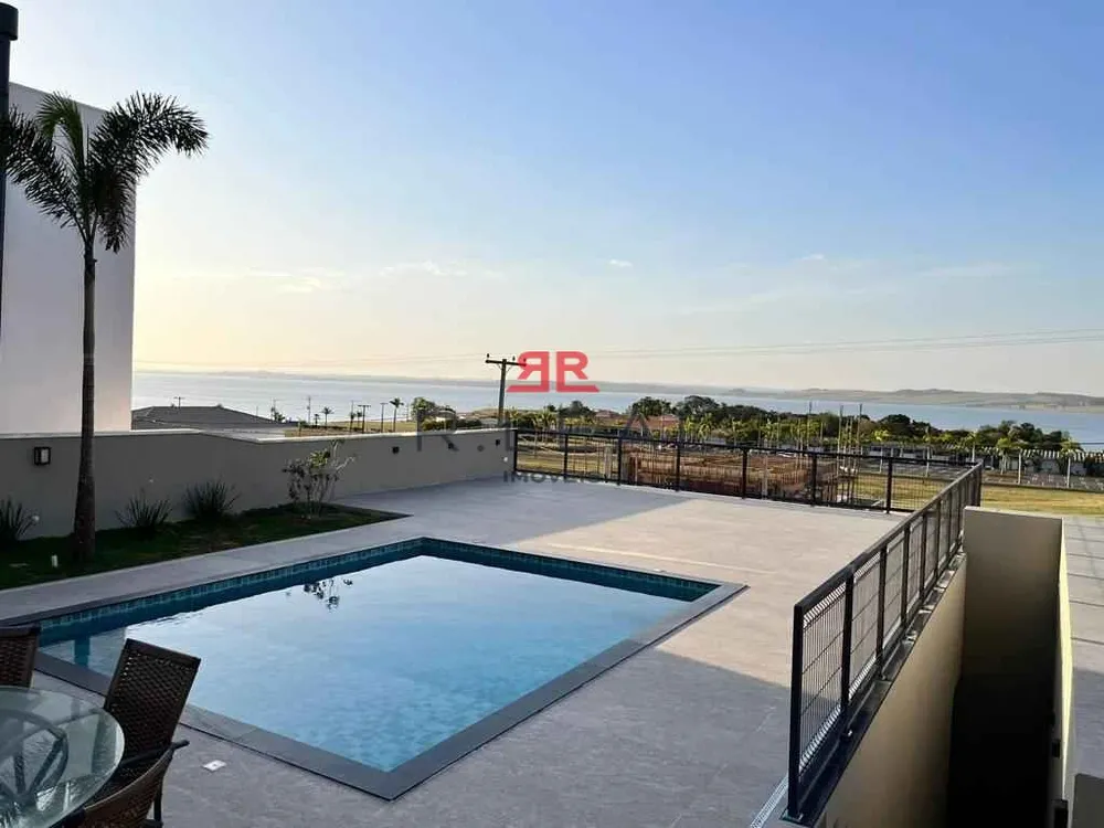 Casa, 4 quartos, 293 m² - Foto 1