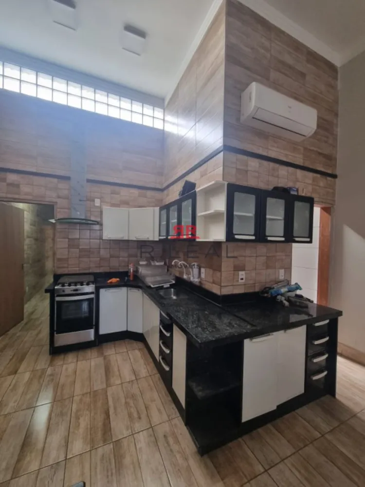 Casa, 3 quartos, 142 m² - Foto 3