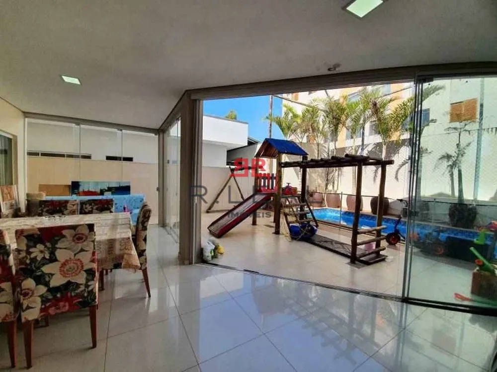 Casa de Condomínio, 4 quartos - Foto 1