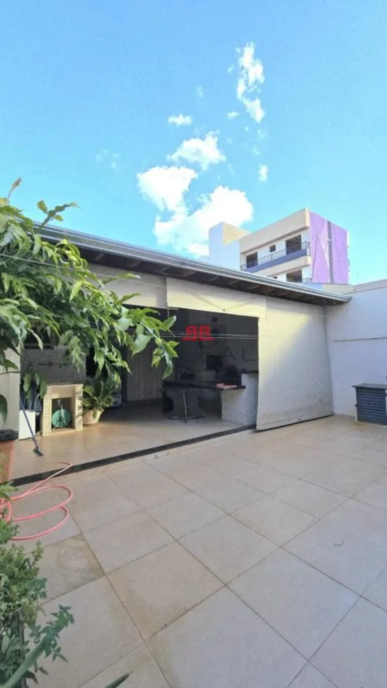 Sobrado, 3 quartos, 192 m² - Foto 1