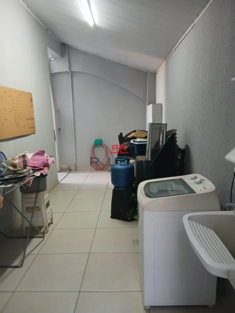 Casa, 3 quartos, 144 m² - Foto 2
