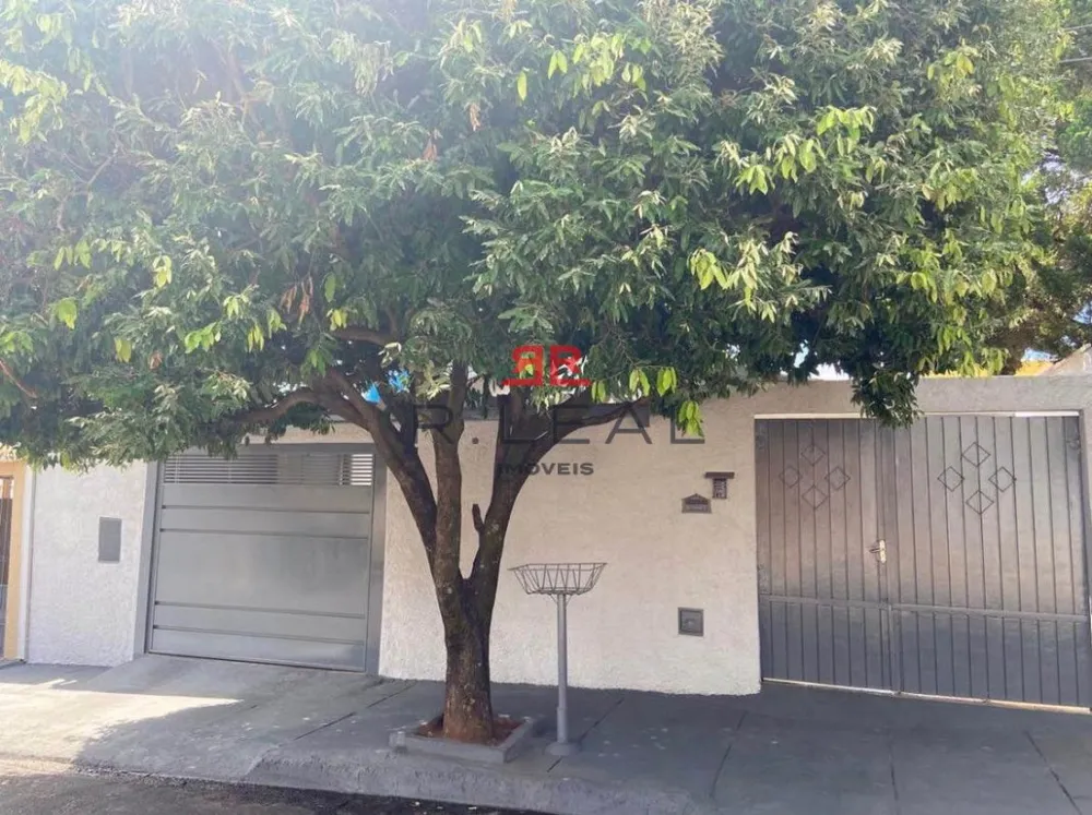 Casa, 3 quartos, 176 m² - Foto 1