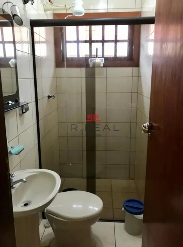 Casa, 3 quartos, 206 m² - Foto 1