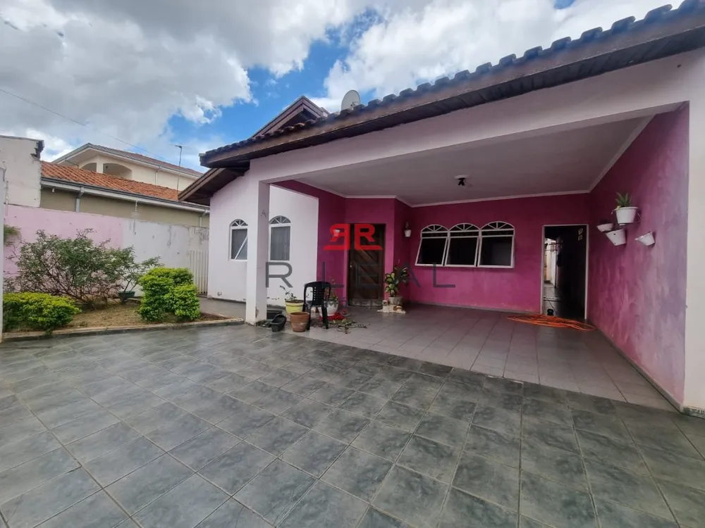Casa, 3 quartos, 187 m² - Foto 2