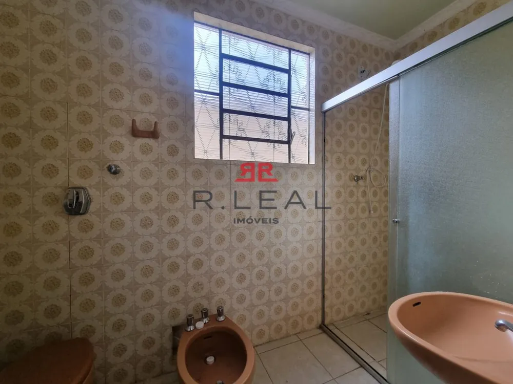 Casa, 4 quartos, 237 m² - Foto 4
