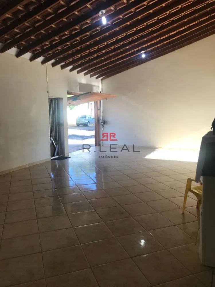 Casa, 3 quartos, 299 m² - Foto 2