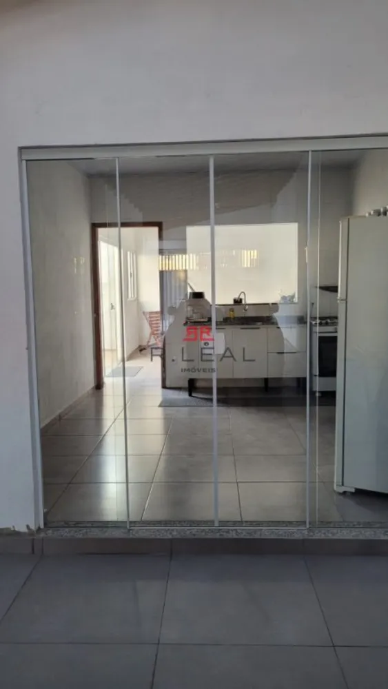 Casa, 3 quartos, 136 m² - Foto 4