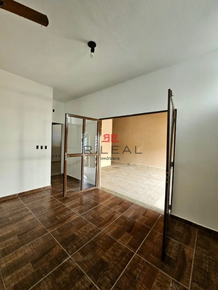 Casa, 3 quartos, 159 m² - Foto 2