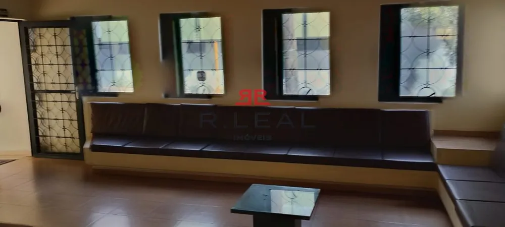 Casa, 3 quartos, 176 m² - Foto 2