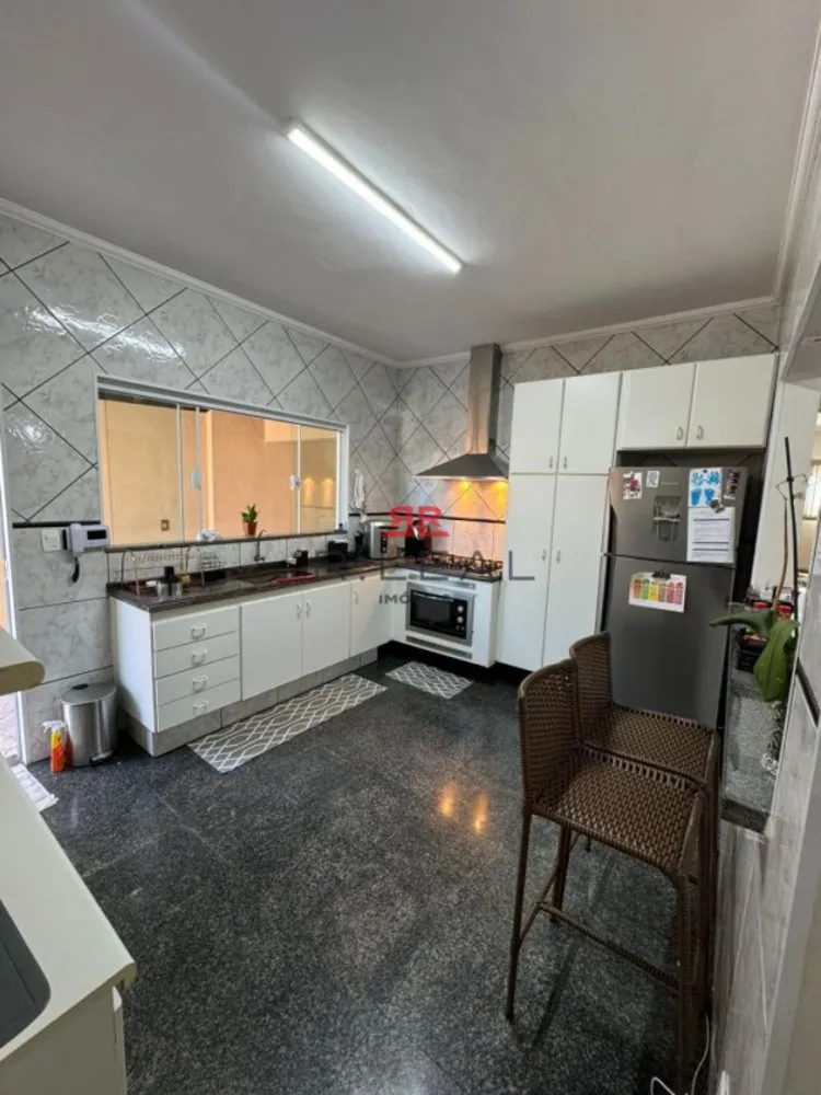 Casa, 3 quartos, 160 m² - Foto 4