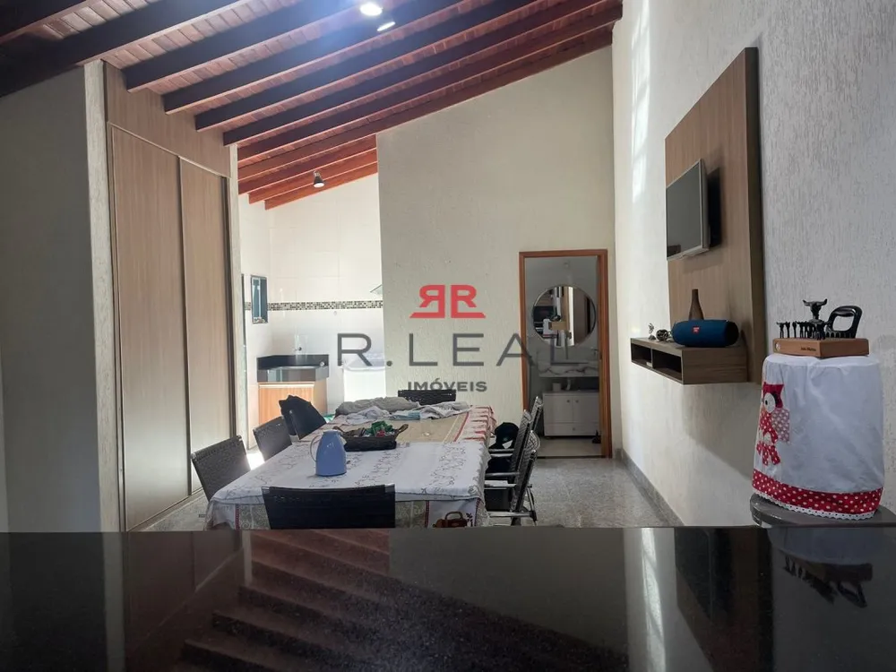 Casa, 3 quartos, 160 m² - Foto 3