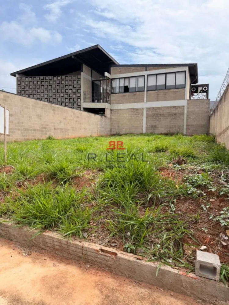 Terreno, 242 m² - Foto 1