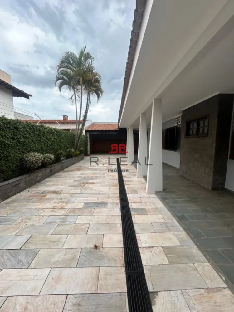 Casa, 3 quartos, 308 m² - Foto 4